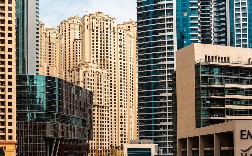 Внесение программы для ЭВМ в реестр для компаний: законность и поддержка в Москве