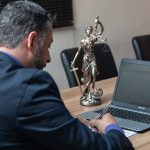 Защита интеллектуальной собственности через патентных юристов для бизнеса в Москве последовательный план статьи images381.jpg